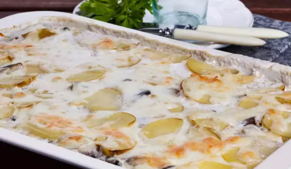 Гратен с соусом Бешамель