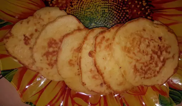 Яблочные блинчики с кокосовым маслом и корицей