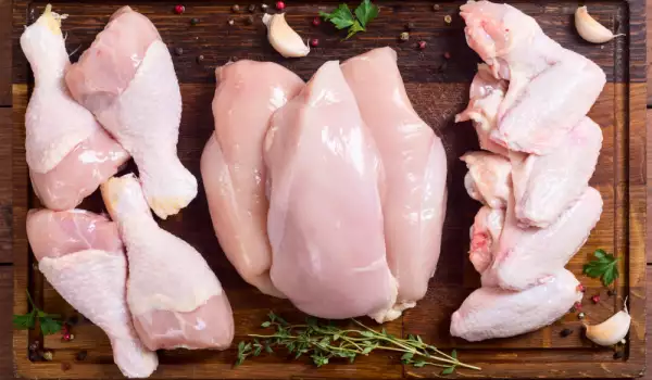 Как быстро разморозить курицу?