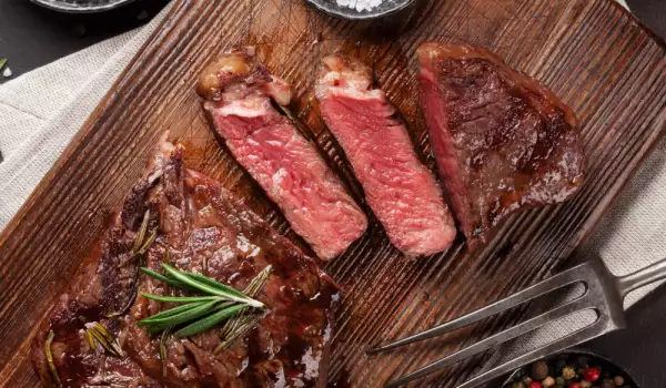 Что такое мясо с кровью и как е го приготовить?