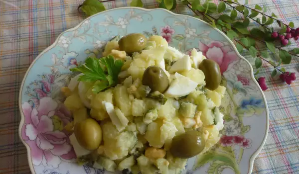 Румынский картофельный салат