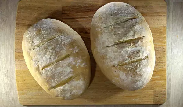 Деревенский хлеб с хрустящей корочкой