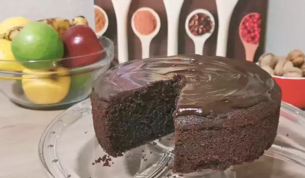 Шоколадный пирог с шоколадной глазурью