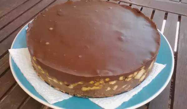 Шоколадный торт из 4 продуктов