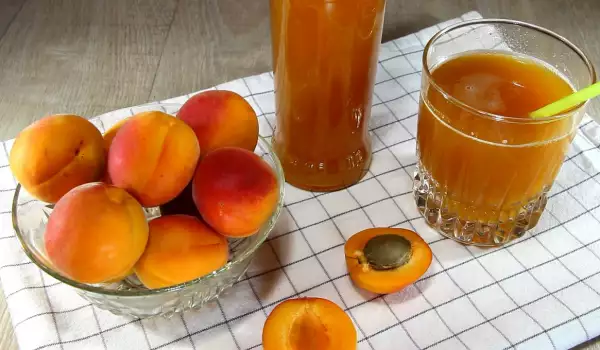 Натуральный сироп из абрикосов