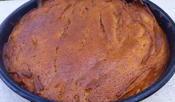 Сладкая баница из теста для кекса