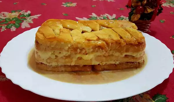 Пирог с яблоками и печеньем Дамские пальчики