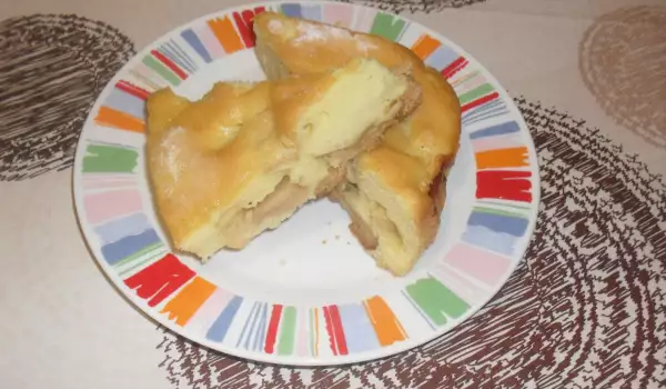 Пирог из печенья с яблоками