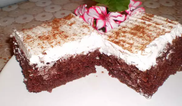 Пирог с карамелью и сливками