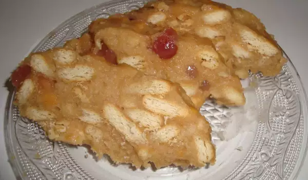 Пирог с печеньем и лукумом