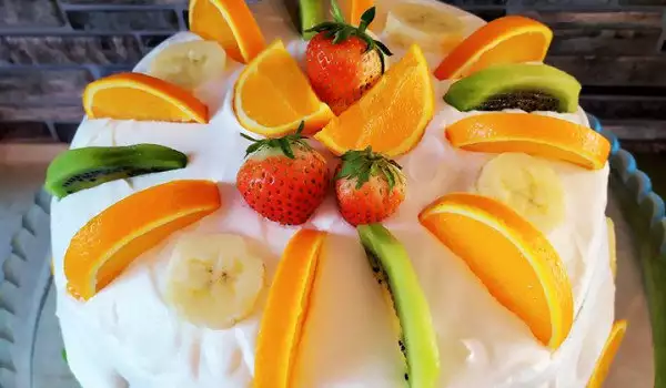 Домашний сливочный фруктовый торт