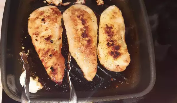Сочная куриная грудка на сковороде-гриль