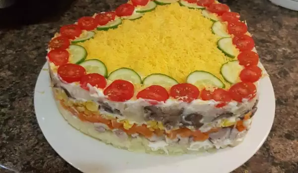 Закусочный торт-салат