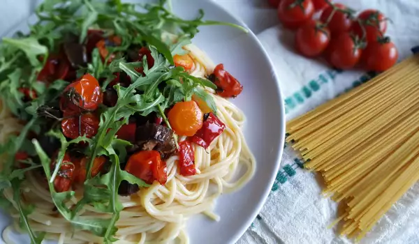 Спагетти с овощами на ужин