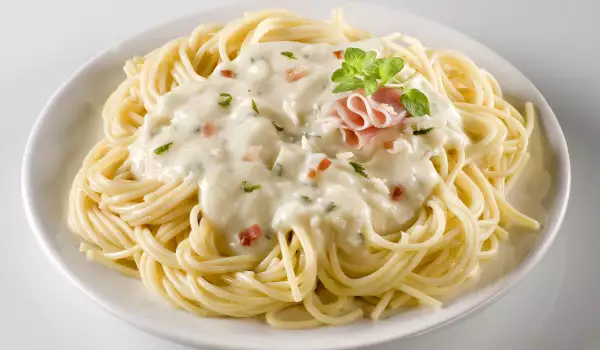 Молочный соус для спагетти