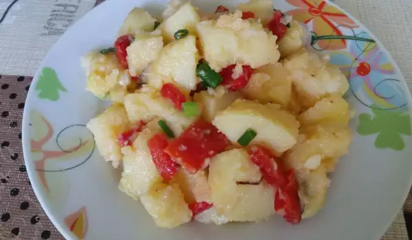 Сербский картофельный салат (Krompir salata)