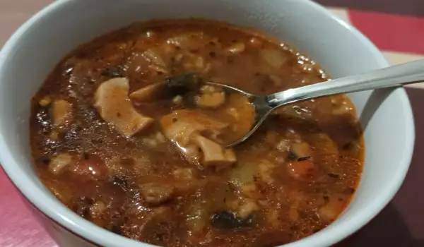 Итальянский суп из белых грибов