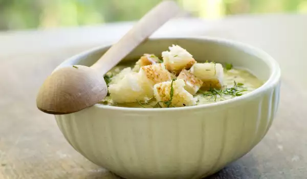 Гороховый суп-пюре с картофелем