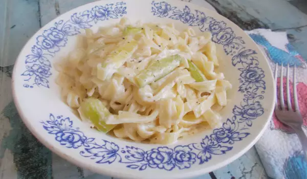 Тальятелле с кабачками и сливками