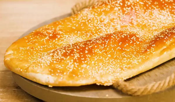 Турецкий хлеб с кунжутом