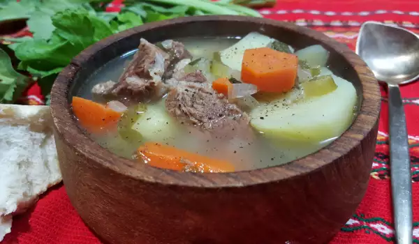 Вкусное телешко варено - традиционный болгарский суп из телятины