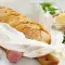 Французский багет со сливочным маслом и чесноком