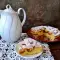 Безглютеновый масляный пай с конфитюром из персиков