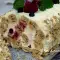 Слоеный рулет с кремом и ягодами