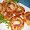 Аппетитные слойки с мясным фаршем и сыром