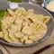Тортеллини с творогом, брынзой и сметанным соусом