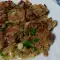 Куриная печень с луком и зеленым чесноком в духовке