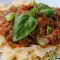 Фарфаллине с фаршем и осенними овощами