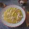 Мамалыга с брынзой, сливочным маслом и пестрой солью