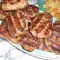 Пикантные котлеты из мясного фарша и лука-порея на гриле