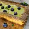 Масляный пай с лимонным кремом и черникой