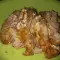 Нежные стейки с плавленым сыром и грибами