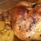 Запеченная курица с грибами, картофелем и чесноком