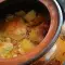 Куриные ножки с овощами в глиняном горшке