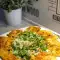 Маринованные кусочки куриного филе на сковороде-гриль