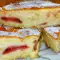 Клубничный пирог с кислым молоком