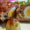 Мясные рулетики с яйцом