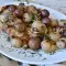 Каракатица с укропом и оливками