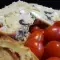 Соленый кекс с колбасой и брынзой