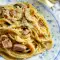 Спагетти карбонара с беконом и сливками