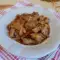 Кусочки свинины с овощами в духовке
