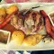Печеная свиная рулька под фольгой