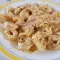 Тортеллини с беконом и сметаной