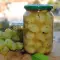 Соленье из маринованного белого винограда