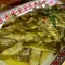 Стручковая фасоль со сливками и чесноком на сковороде
