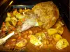 Запеченная ножка ягненка с морковью и картофелем